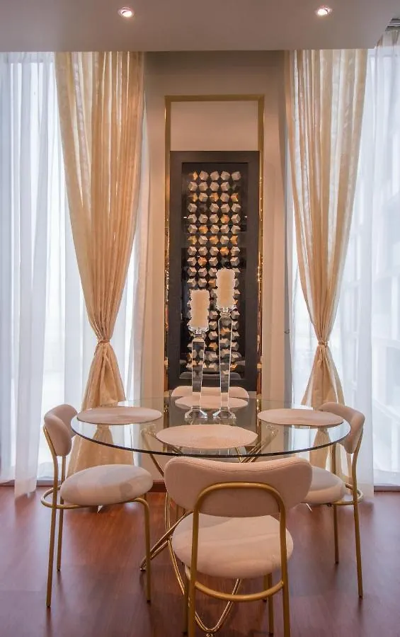Luxurious 2Br - Fully Upgraded - High-End Facilities Apartment Dubai United Arab Emirates