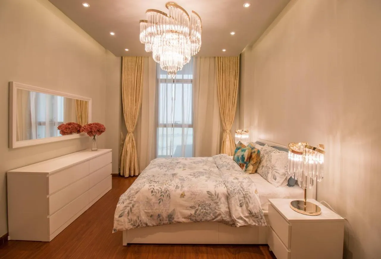 Luxurious 2Br - Fully Upgraded - High-End Facilities Apartment Dubai